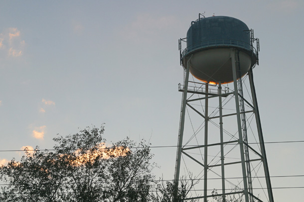 water storage tank